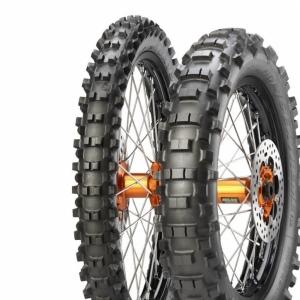 Läs mer om Metzeler MCE 6 Days Extreme 140/80R18 70M Bak TT